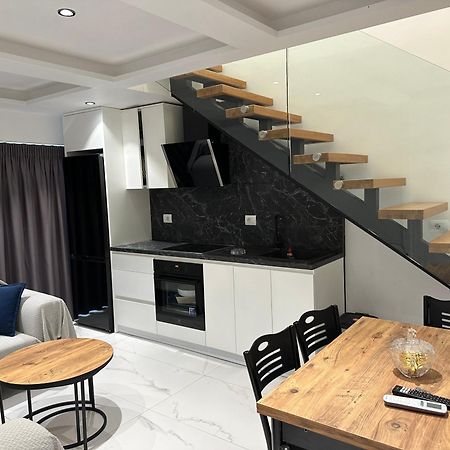 Matias Apartments Sarandë Exterior foto