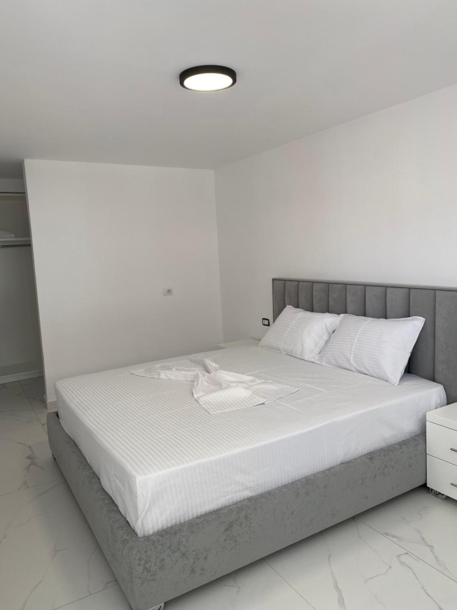 Matias Apartments Sarandë Exterior foto